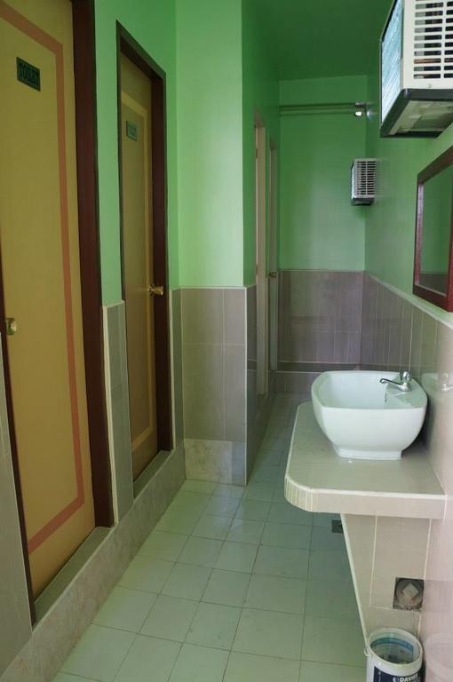 فندق دايلايت إن Davao City المظهر الخارجي الصورة